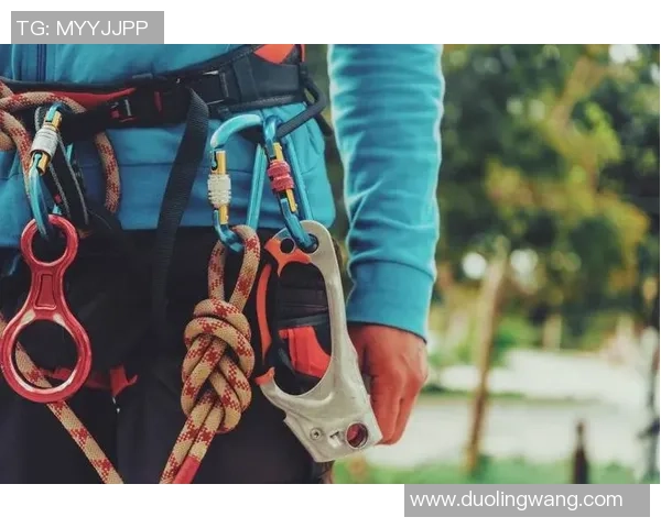 杭州攀岩队荣登攀岩战术排行榜首位引领全国攀岩新风潮